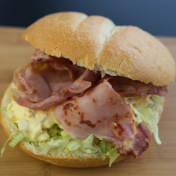 Italiaanse bol Eiersalade Bacon-0